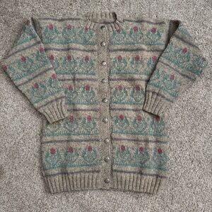 Vintage Hand Knit Cream Cardigan 80s Flowers Unique Buttons